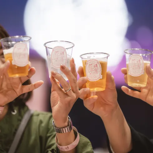 東京花見燈夜2026｜超夢幻1,500盞櫻粉天燈升空、4小時暢飲派對 附門票/行程攻略 