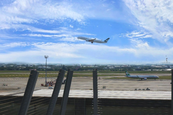 遊台必睇|台灣桃園機場6大隱藏設施大公開!免費淋浴/SPA按摩椅/電競賽車體驗