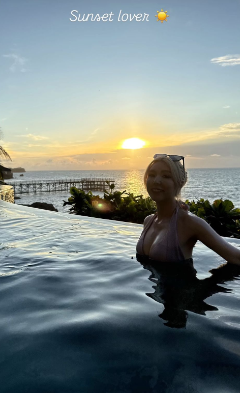 前TVB女藝人離巢後尺度升級谷胸谷上癮！泳衣照放題背光效果令人噴鼻血