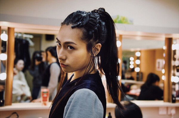 夜王｜「葵芳」蔡蕙琪中六歌唱比賽片流出！青澀校服look反差極大