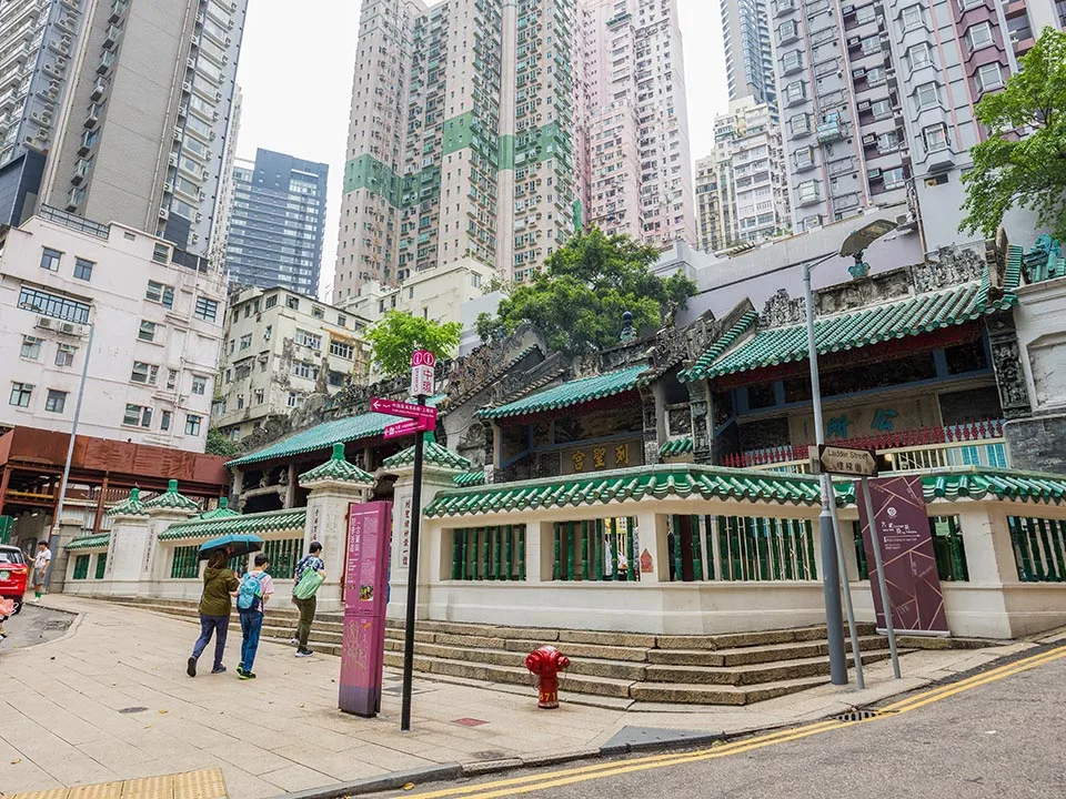 上環文武廟變「失業救星」 網民待業半年拜完狂收4個Offer：極靈驗