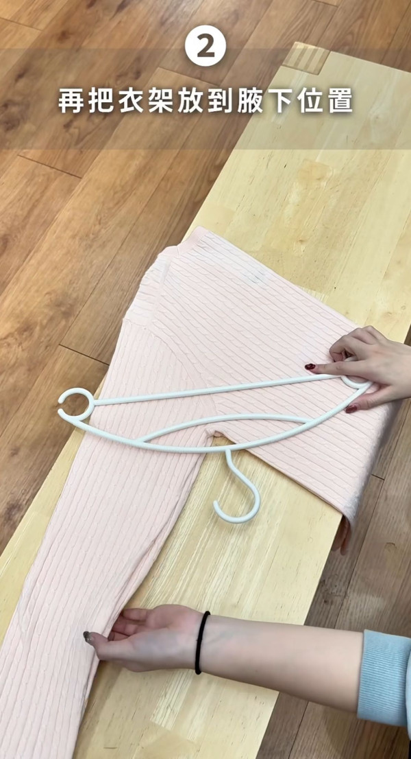 轉季必學！冷衫針織衫掛起變形、摺起太厚？UNIQLO親授「2招神收納」：衣櫃空間瞬間多一倍！