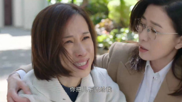 元祖級童顏女神相隔20年回巢TVB拍劇 49歲復出狀態大勇凍齡顏值零走樣