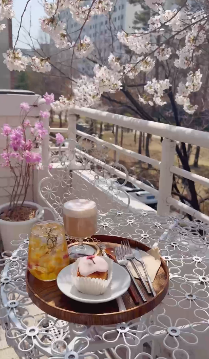 【韓國櫻花2026】首爾8大必去櫻花Cafe 春天必去!絕美櫻花陽台/櫻花窗景