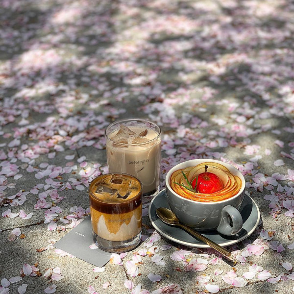 【韓國櫻花2026】首爾8大必去櫻花Cafe 春天必去!絕美櫻花陽台/櫻花窗景