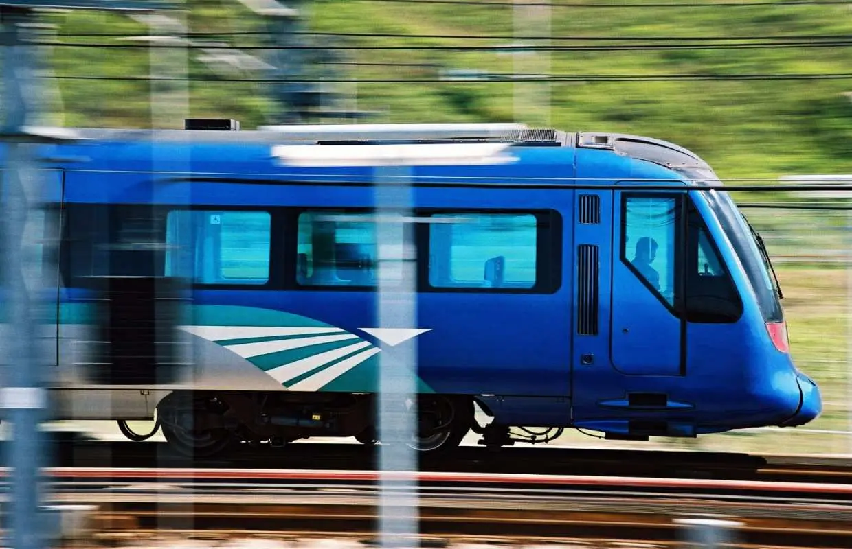 機場快綫來回車票買一送一！機場往返九龍／青衣 每程$22.75起！八達通vs智能車票車費大比拼