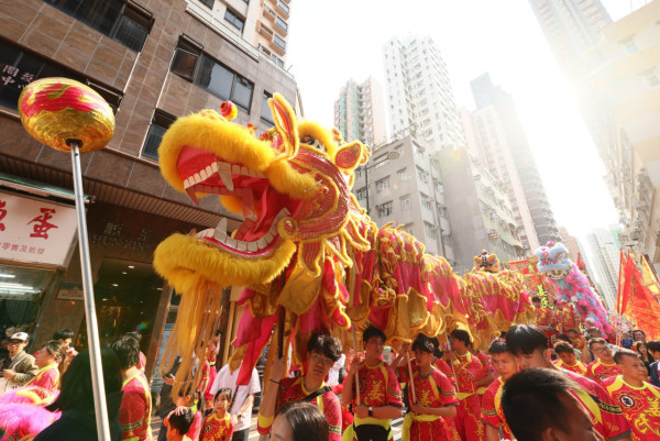 周末好去處|鴨脷洲洪聖傳統文化節 免費醒獅體驗班+試穿戲服/頭飾/道具 必參加水燈晚會!預先登記送祈福水燈