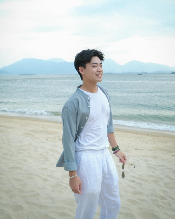 27歲TVB男藝人無預警宣佈離巢 曾被鄭丹瑞封「劉青雲」：咁就八年！