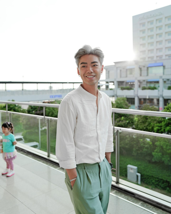 27歲TVB男藝人無預警宣佈離巢 曾被鄭丹瑞封「劉青雲」：咁就八年！