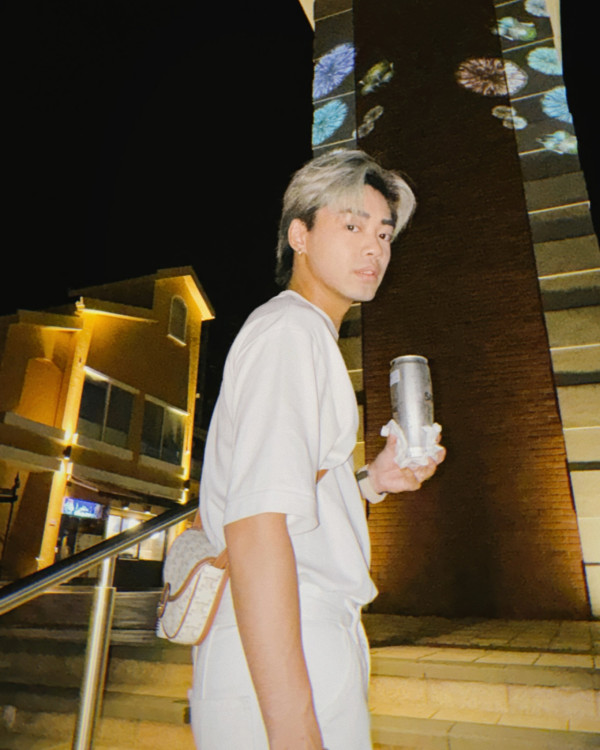 27歲TVB男藝人無預警宣佈離巢 曾被鄭丹瑞封「劉青雲」：咁就八年！