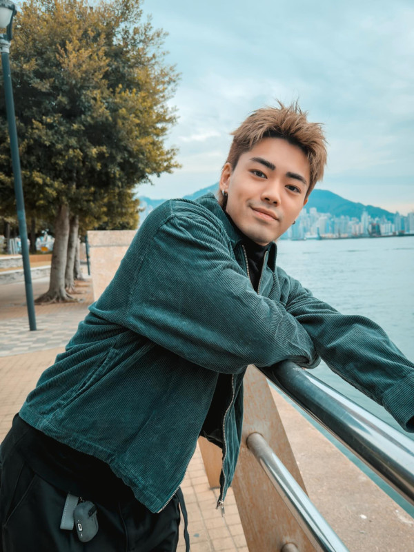 27歲TVB男藝人無預警宣佈離巢 曾被鄭丹瑞封「劉青雲」：咁就八年！