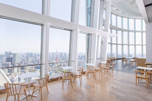 東京六本木限時「Sanrio展」主題Cafe登場!52樓高空俯瞰東京|必食布甸狗烏冬、Kuromi黑粉色蛋糕