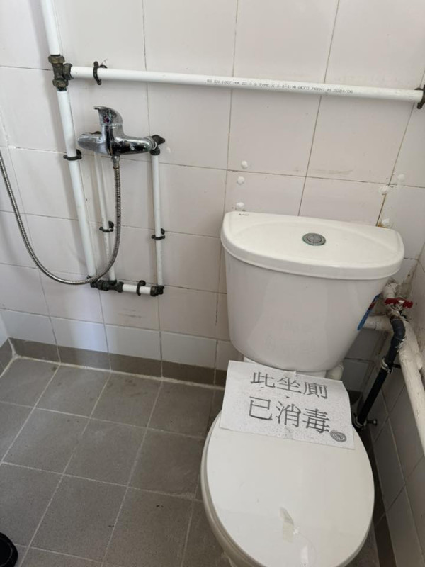 公屋首派即畢業！4人家庭進駐港島453呎大屋 港媽揭秘：這類人可獲派大屋！