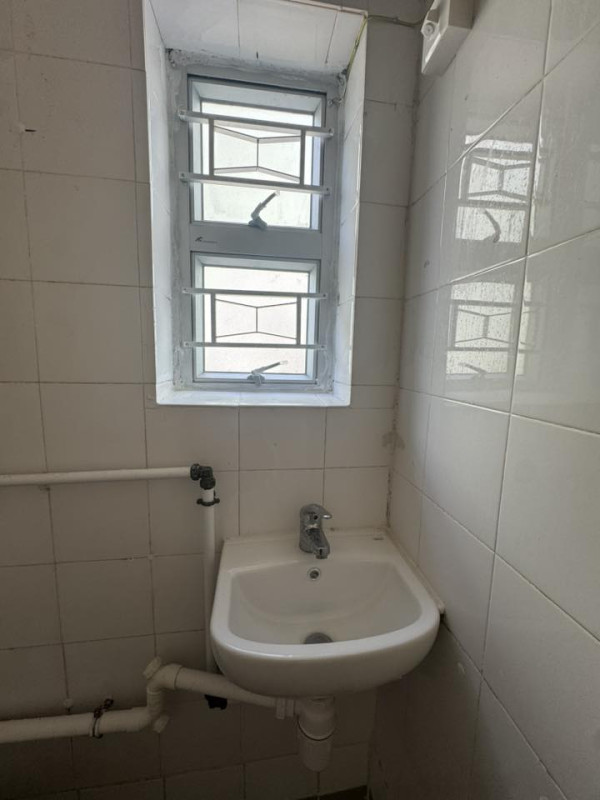 公屋首派即畢業！4人家庭進駐港島453呎大屋 港媽揭秘：這類人可獲派大屋！