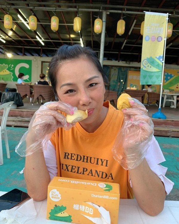 「御用師奶」黃梓瑋醫美後最終樣貌曝光 修復成功被大讚後生10年：整完似黎姿！