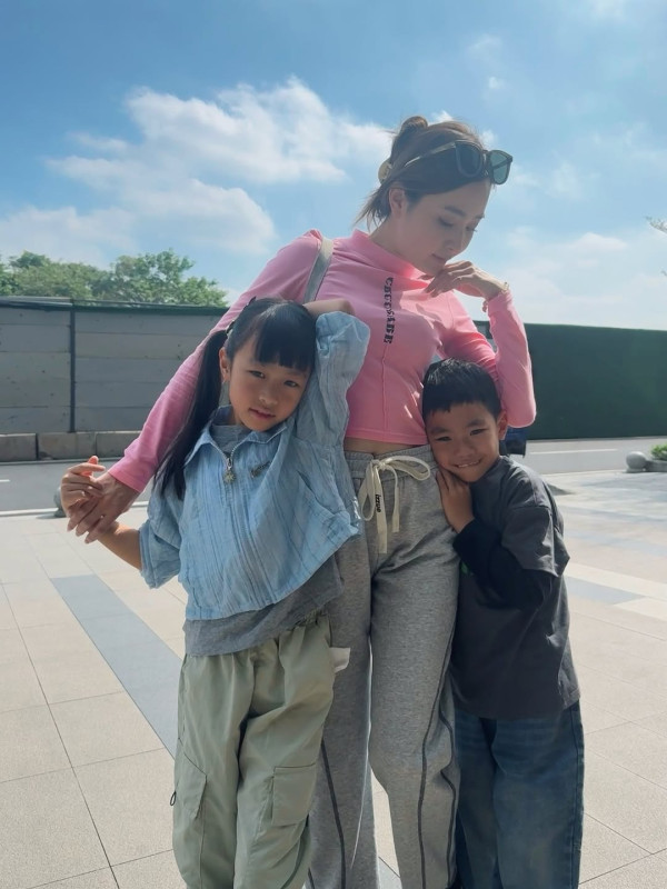 盛裝舞步愛作戰 時隔18年世紀重聚！陳家樂率隊還原經典12大演員近況曝光