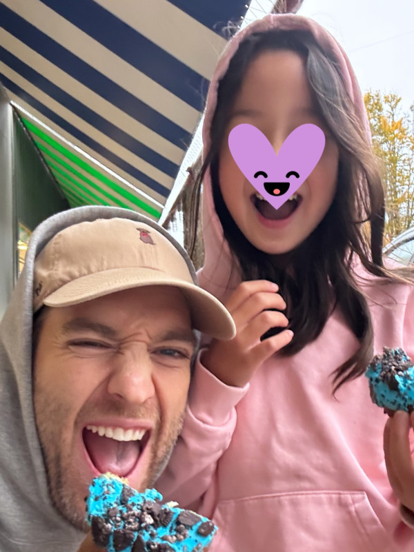 謝婷婷7個月大囝囝正面照罕有曝光！混血精靈樣似足靚仔外籍爸爸