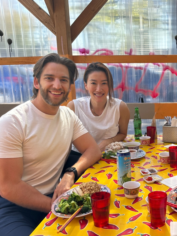 謝婷婷7個月大囝囝正面照罕有曝光！混血精靈樣似足靚仔外籍爸爸