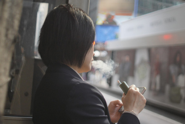 香港人長壽秘訣｜1. 嚴厲控煙政策。圖片來源：HKET圖庫