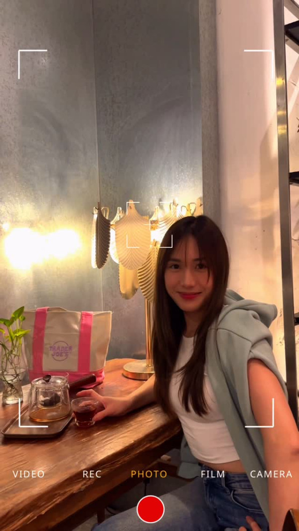 29歲星二代驚喜宣布結婚喜訊！嫁前TVB男藝人晒巨鑽報喜：只有我們