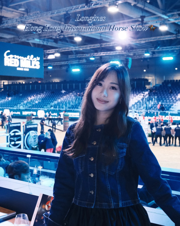 29歲星二代驚喜宣布結婚喜訊！嫁前TVB男藝人晒巨鑽報喜：只有我們