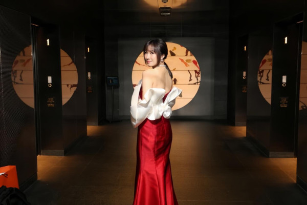 慧妍雅集｜逾60位歷屆港姐傾巢而出！大師姐C位領軍跨世代場面極壯觀