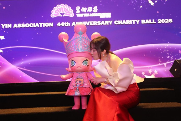 慧妍雅集｜逾60位歷屆港姐傾巢而出！大師姐C位領軍跨世代場面極壯觀