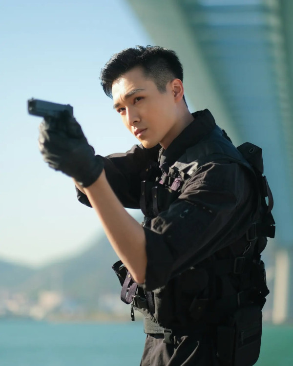 34歲上位男藝人突然宣佈離巢TVB！證實不獲高層挽留：唔想人生得返一條路