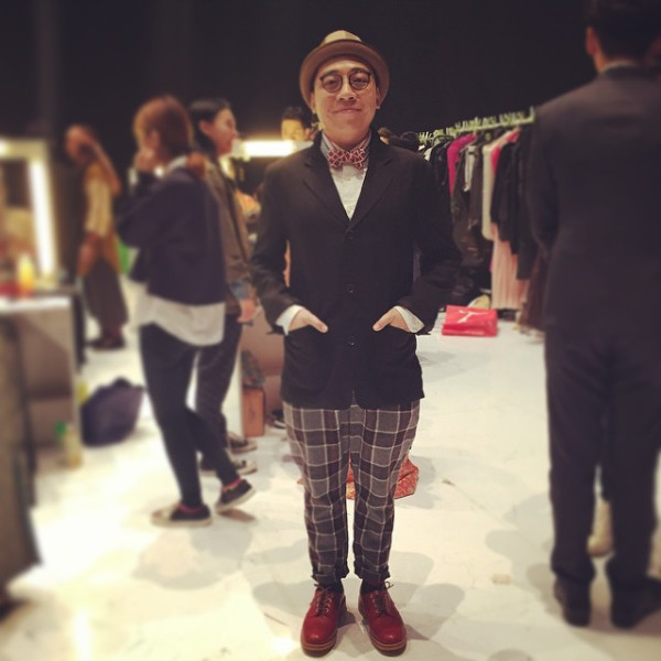 42歲TVB金牌主持低調離巢被官網除名！結束12年賓主關係自立門戶開公司