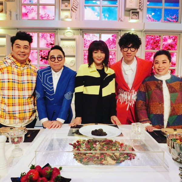 42歲TVB金牌主持低調離巢被官網除名！結束12年賓主關係自立門戶開公司