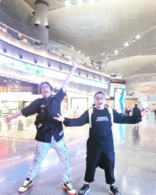 42歲TVB金牌主持低調離巢被官網除名！結束12年賓主關係自立門戶開公司