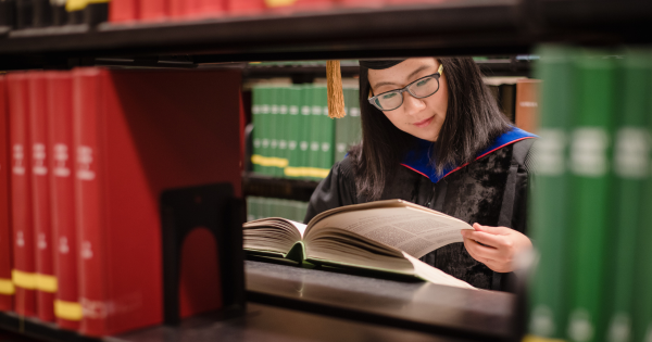 歷史系博士走去做機場保安？網民嘆文科悲歌 揭1原因：隨時升得快過你