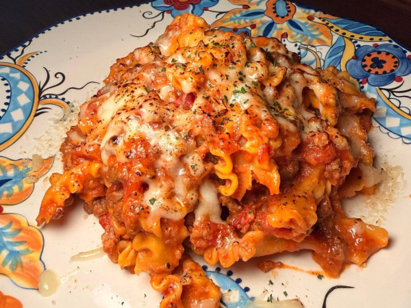 手工意粉餐廳推介｜Papamia隱世銅鑼灣手工意粉餐廳 必試肉醬捲捲意粉/潮式鵝肝多士/Fusion臘腸卡邦尼 