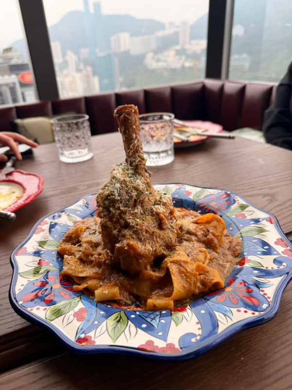 手工意粉餐廳推介｜Papamia隱世銅鑼灣手工意粉餐廳 必試肉醬捲捲意粉/潮式鵝肝多士/Fusion臘腸卡邦尼 