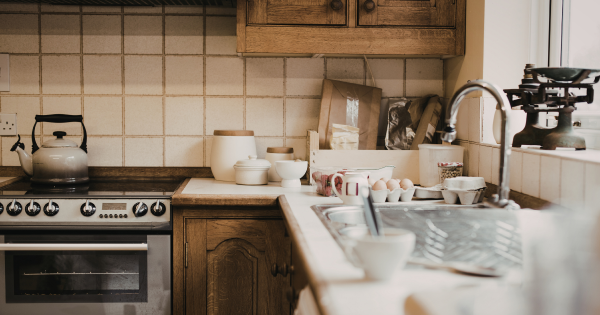 阿媽狂掃¥3.5起內地家電！網民驚漏電燒屋：揭1情況火險唔賠 附5大貼士