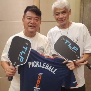 姚子羚夜蒲秘會富商斷正親暱行為曝光 傳新戀情男方背景猛料！星二代姊弟戀疑玩完？