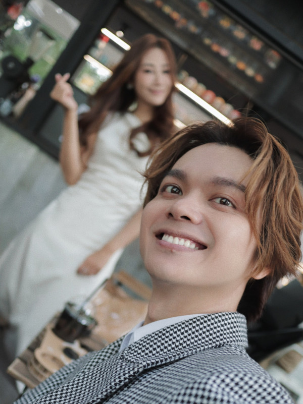 《中年好聲音4》驚爆閃婚喜訊！陶枳樽閃嫁黃藝輝甜曬鑽戒紅玫瑰