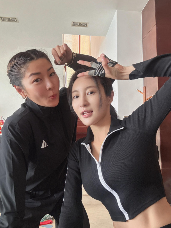 TVB視后素顏運動照曝光真實容貌!網民驚訝大平反變臉疑雲:佢冇整容