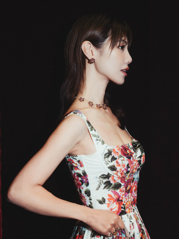 38歲人妻女神捨棄短髮重回長髮造型!新髮型超驚艷惹集體訴求︰唔好剪返短