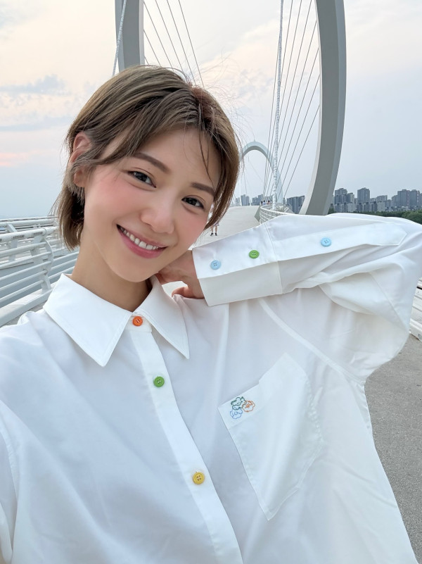 38歲人妻女神捨棄短髮重回長髮造型!新髮型超驚艷惹集體訴求︰唔好剪返短