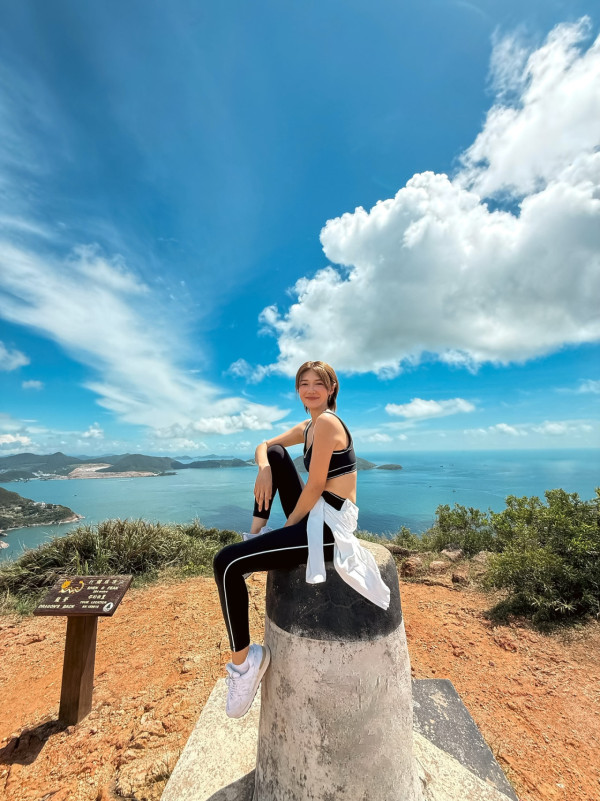 38歲人妻女神捨棄短髮重回長髮造型!新髮型超驚艷惹集體訴求︰唔好剪返短