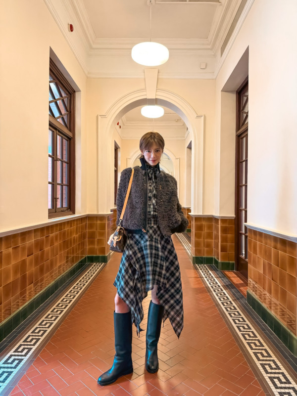 38歲人妻女神捨棄短髮重回長髮造型！新髮型超驚艷惹集體訴求︰唔好剪返短