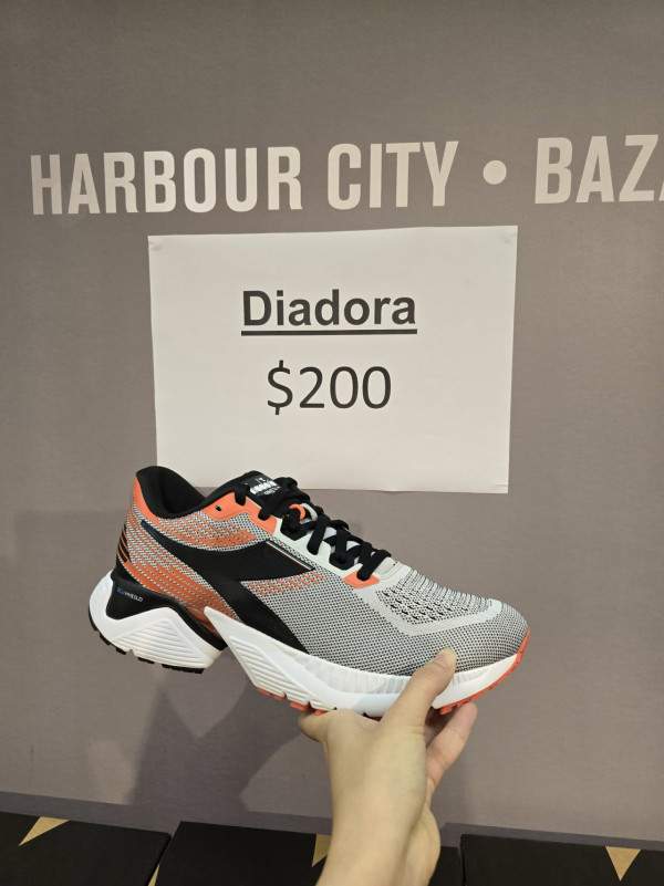 尖沙咀海港城運動名牌開倉低至3折！一連6日 運動服飾/運動鞋/外套/行山鞋$99起！