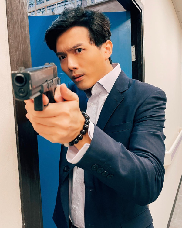 32歲男藝人驚傳低調離巢TVB「被消失」？星途平平曾高調追女失敗一夜爆紅