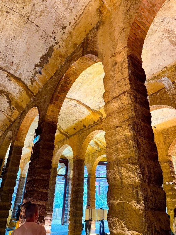 深水埗地下「百年古堡」小紅書爆紅！網民朝聖羅馬秘境：免費打卡免預約