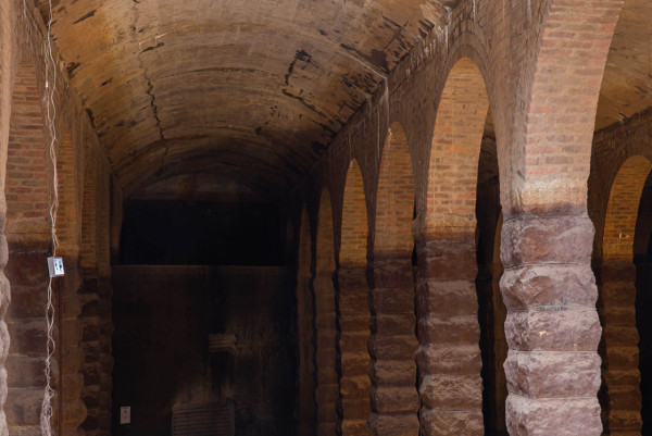 深水埗地下「百年古堡」小紅書爆紅！網民朝聖羅馬秘境：免費打卡免預約