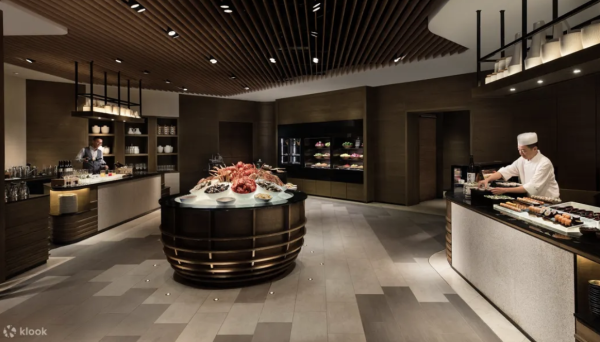 海洋公園萬豪酒店自助餐買1送1!3.5小時任食龍蝦/避風塘炒蟹/鹹蛋黃炒蝦!免費參加燙布鎖匙扣工作坊