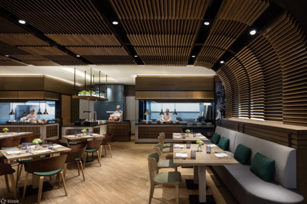 海洋公園萬豪酒店自助餐買1送1!3.5小時任食龍蝦/避風塘炒蟹/鹹蛋黃炒蝦!免費參加燙布鎖匙扣工作坊