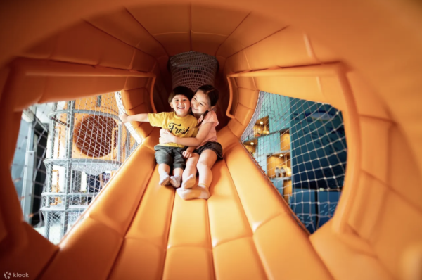 海洋公園萬豪酒店自助餐買1送1！3.5小時任食龍蝦/避風塘炒蟹/鹹蛋黃炒蝦！免費參加燙布鎖匙扣工作坊