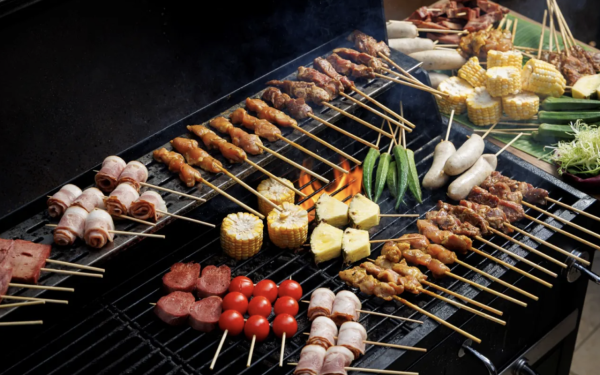 海洋公園萬豪酒店自助餐買1送1！3.5小時任食龍蝦/避風塘炒蟹/鹹蛋黃炒蝦！免費參加燙布鎖匙扣工作坊